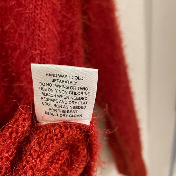 Eyelash sweater - Picture 6 of 6